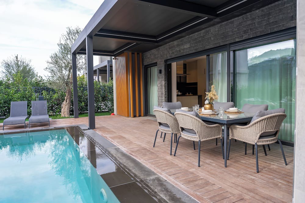 Koyunbaba Villa | Luxurious Villa Retreat with Private Swimming Pool