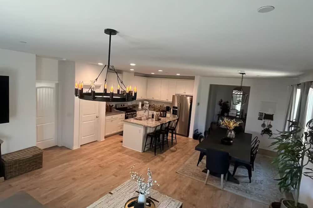 Beaumont House | Olivewood Home near Morongo and Palm Springs