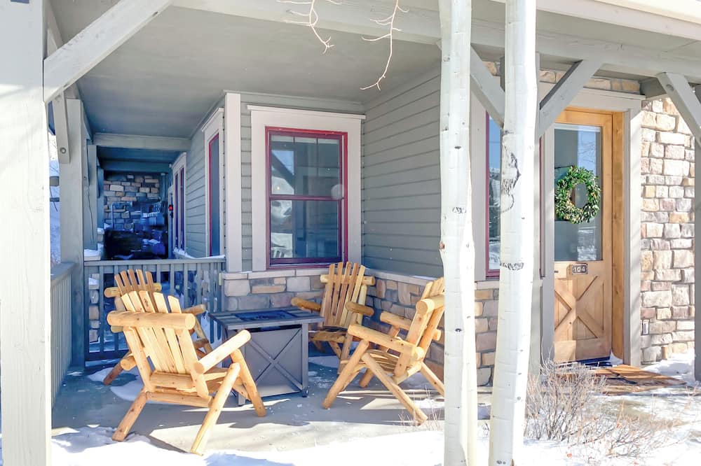 Silvercreek Condo | Lucky Horse - Cozy 1 BR/1BA ski in/ski out condo in Granby Ranch