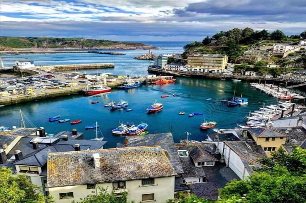 Luarca House | Room-welcoming Double Room With Private