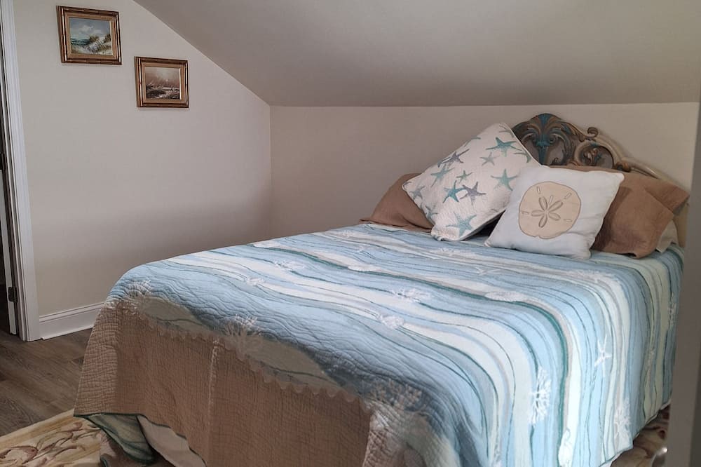 West Beach House | 4-bedroom house in near state park and Bethany beach with WiFi and AC
