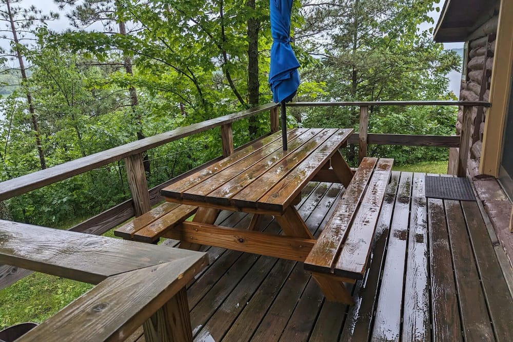 Hines Cabin | Historic Log Cabins on Blackduck Lake, Northern Minnesota’s Hidden Gem!