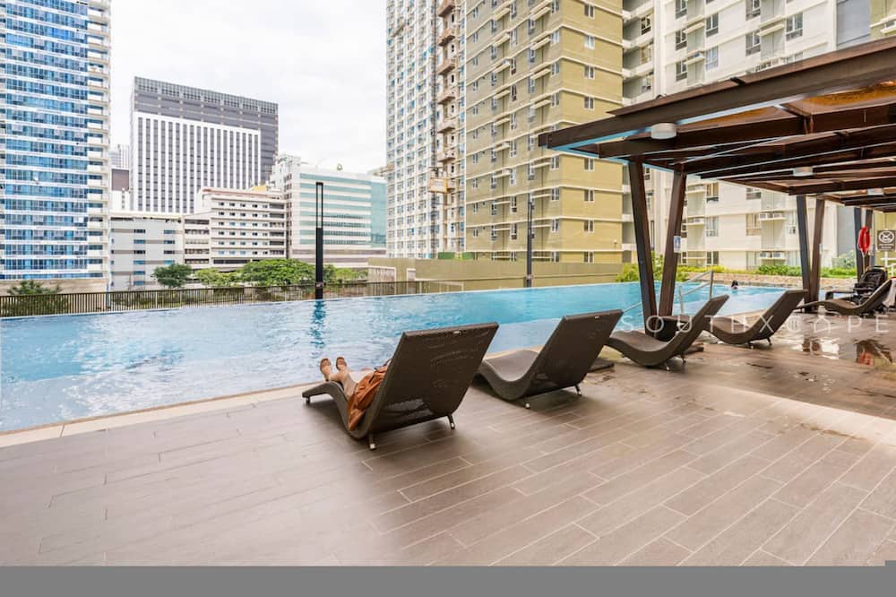 Lahug Apartment | 1BR in IT Park—Fast WiFi, Netflix, & Pool Access