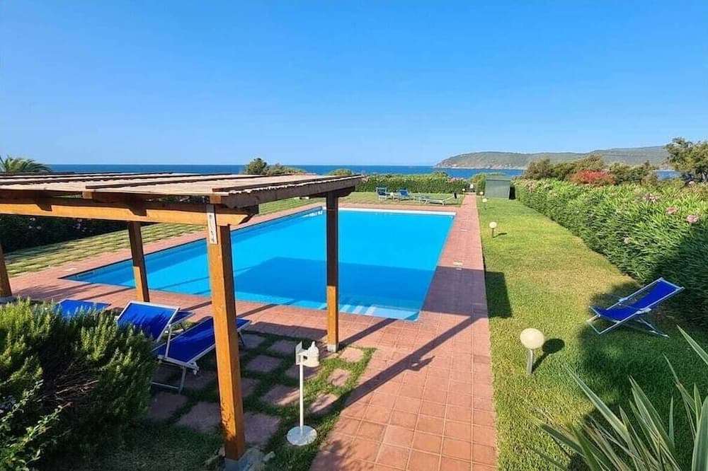 Capoliveri Boat Rental | Casa Zuccale Comfortable holiday residence