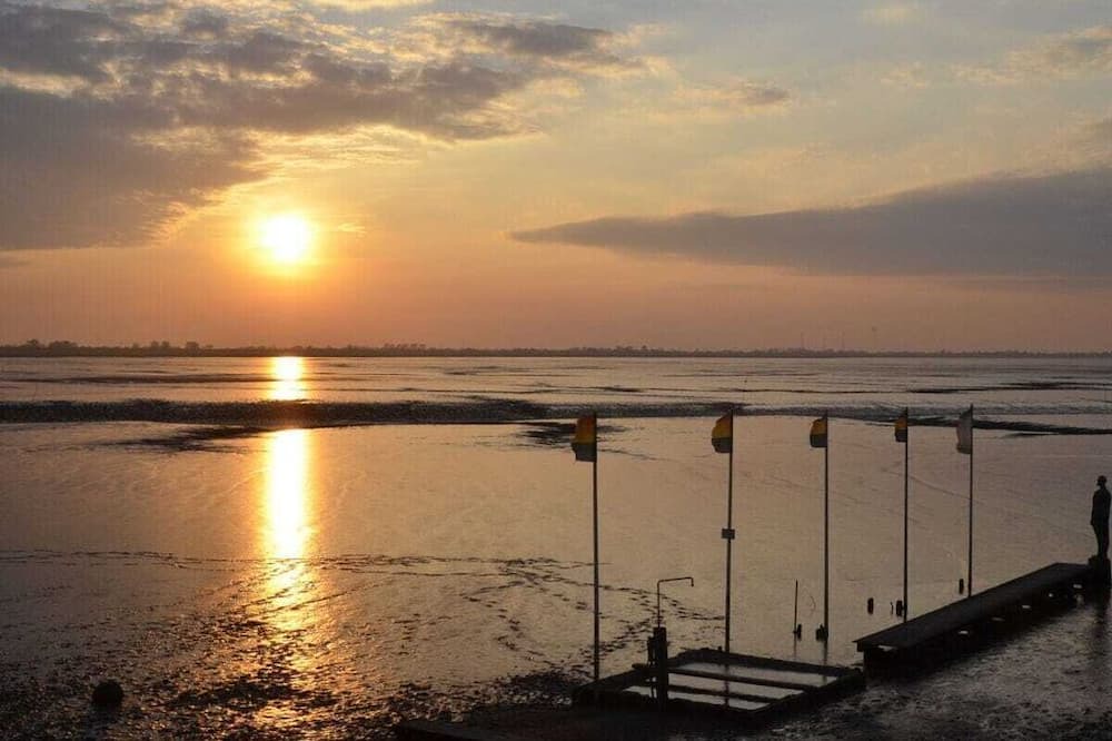 Dangast Boat Rental | Bullauge Comfortable holiday residence