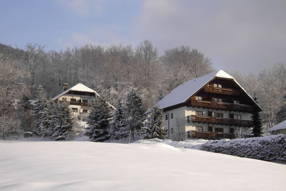 Unterach am Attersee Apartment | Fewo für bis zu 5 Pers. Balk. - Ferienwohnungen Haus Bianca und Sterngut