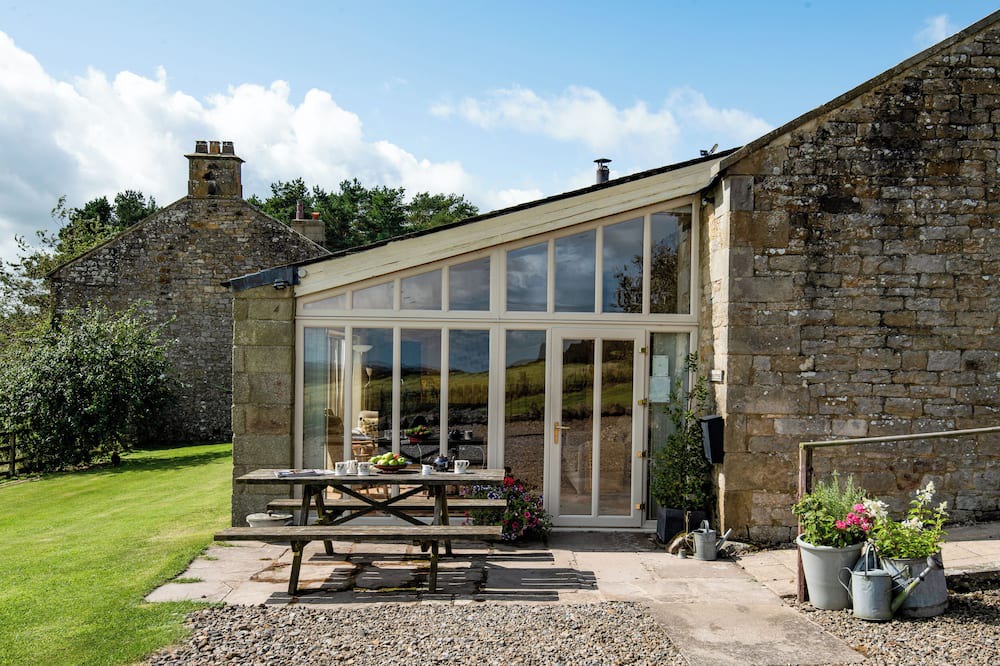 Haydon Bridge Cottage | Near Hadrians Wall - Hexham - Large Country Cottage - Tranquil 3 Bed 3 Bathrooms