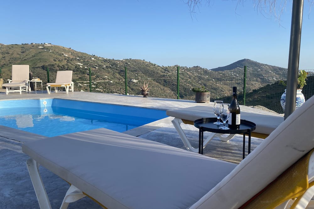 Archez Cottage | Cottage 'Casa Marina' with Mountain View, Wi-Fi and Air Conditioning