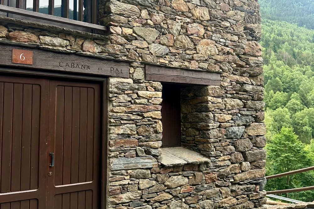 Ordino Ski Chalet | Authentic and comfortable Chalet, near Arcalis ski resort, multi-activities