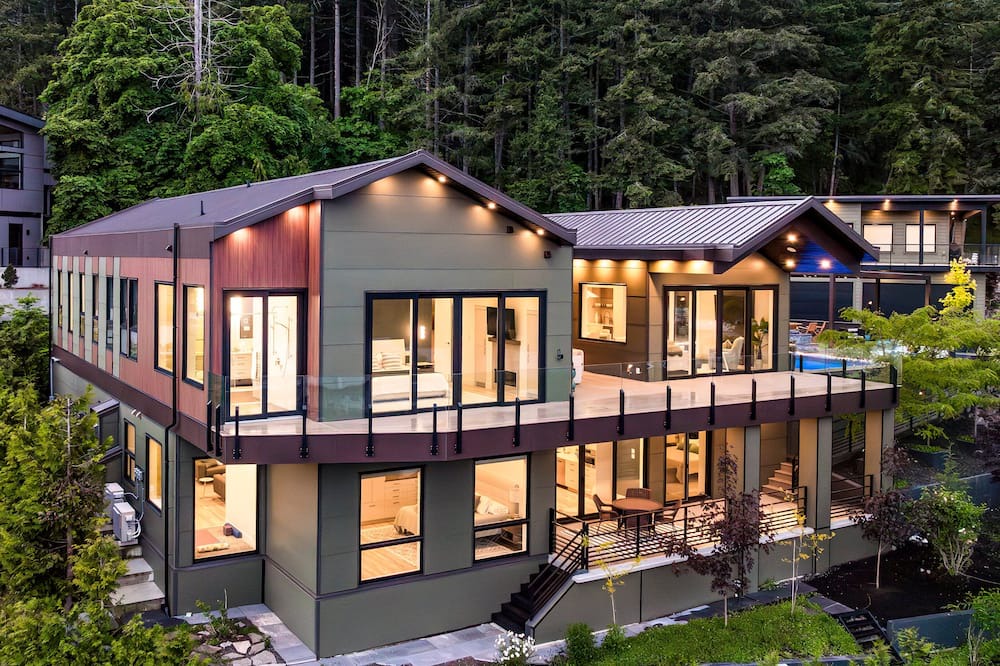 Maple Bay House | Shore Pine Retreat by Iris Properties!