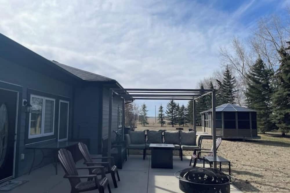Calgary House | THE Wellness Centre