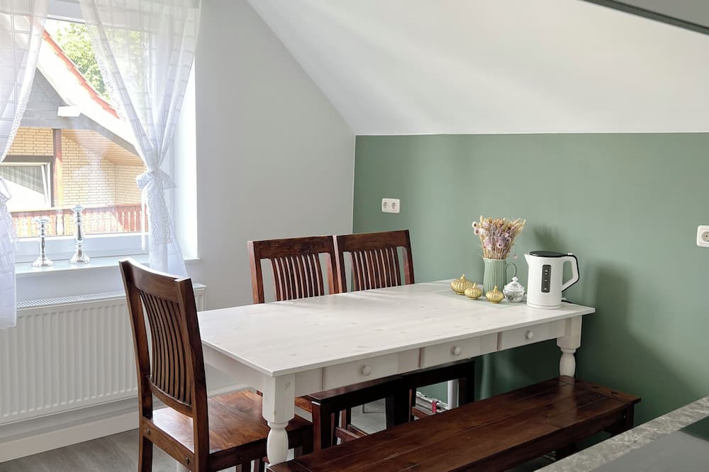 Salzhemmendorf Apartment | Freshly renovated "Buntspecht" vacation apartment for 2 people with a view of the Ith