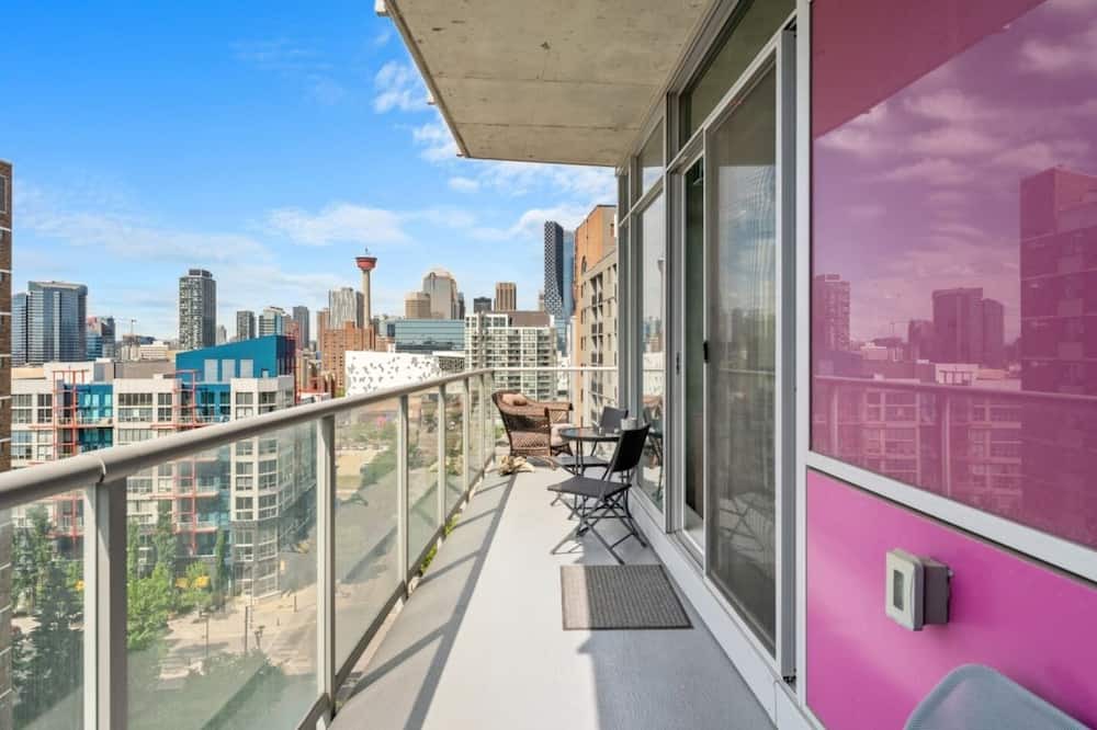 East Village Condo | East Village Corner Unit