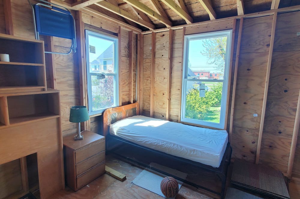 Dover Cabin | Camping Cabin 2nd fl With Sauna Access