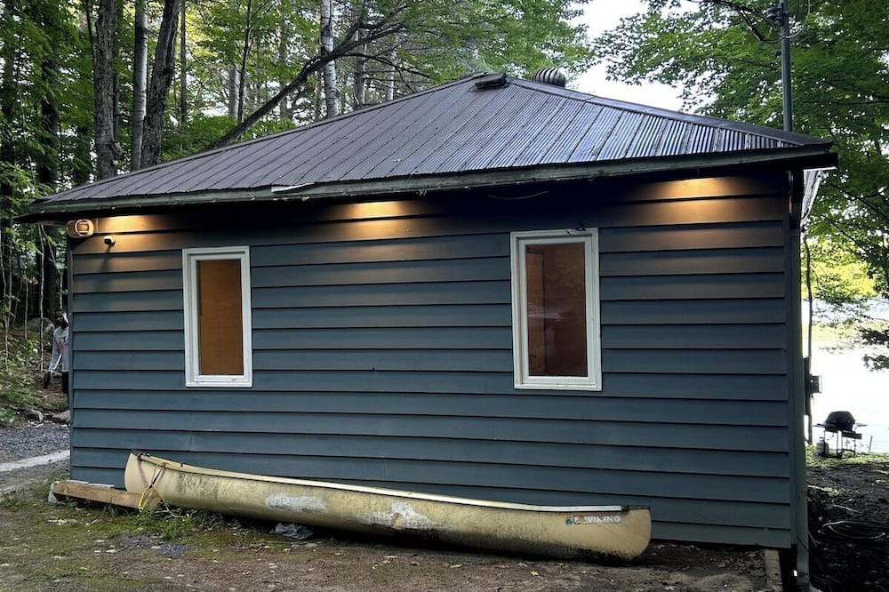 Windermere Cabin | 3-Mile Lakehouse Summ