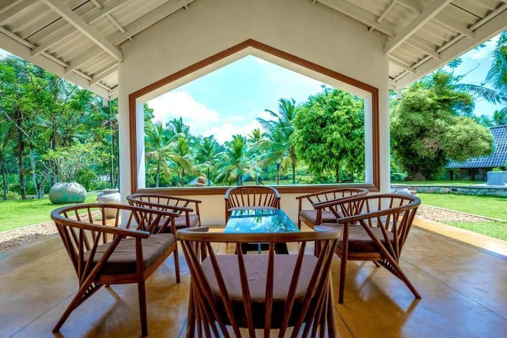 Yattapatha Villa | Cozy villa in charming Pitigala with AC, WiFi