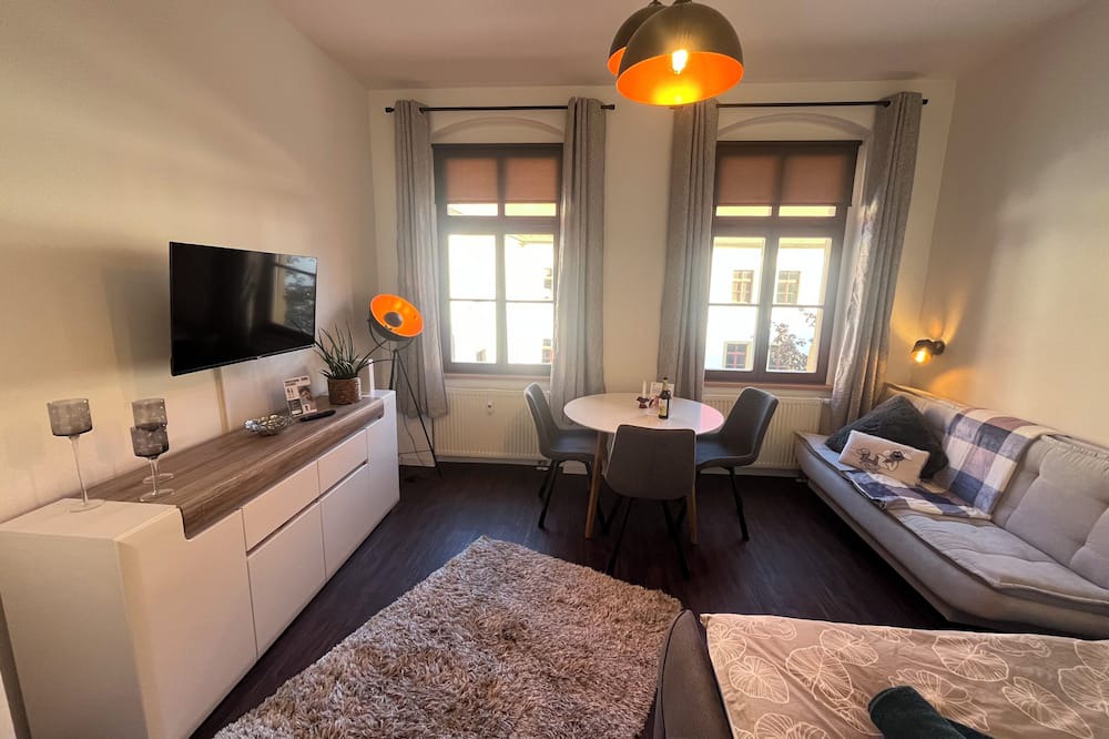 Freiberg Apartment | Vacation apartment at Freiberg Cathedral in a historic house.