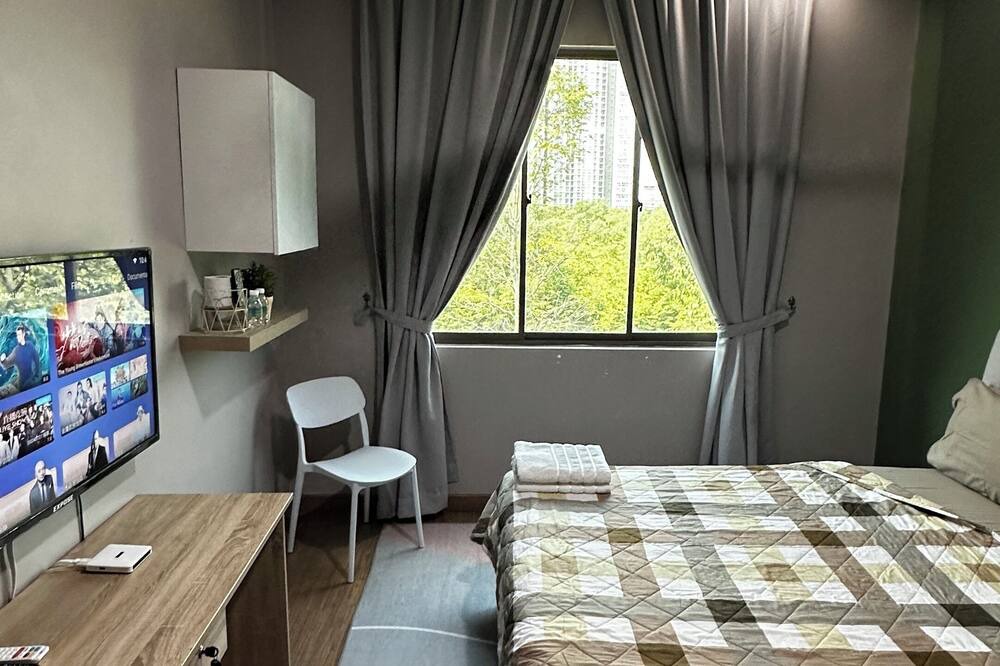 Cyberjaya House | Self Check in Homestay Room 3A, Y5 Netflix Parking Coway