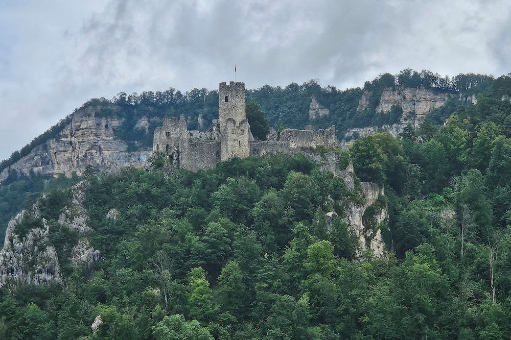 Langenbruck Apartment | Wellness & Relax Suite Infrared cabin in the suite/Great hiking trails nearby