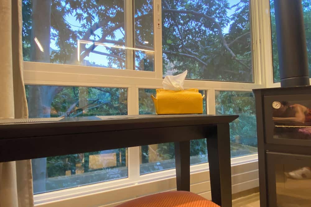Faraya House | Modern Cozy and New 1-bedroom apartment in charming Faraiya with in-room tub