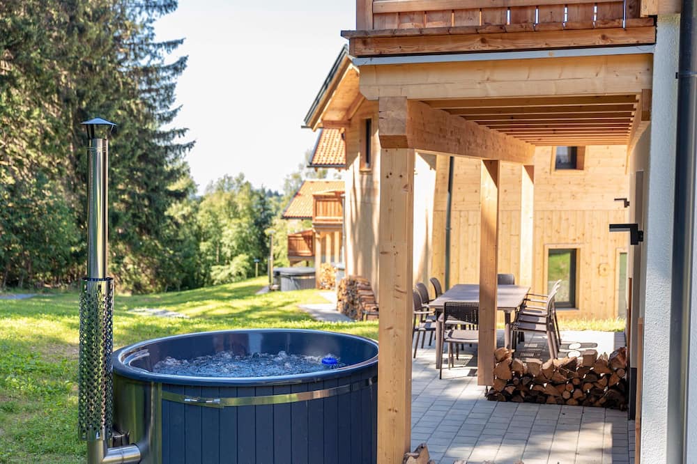 Sankt Englmar Ski Chalet | Chalet Arber in St.Englmar with its own HotTube