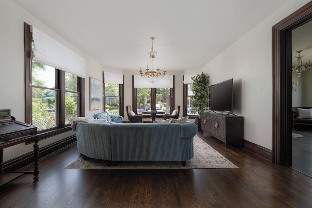Lower State House | Renovated Victorian Home Close to Downtown