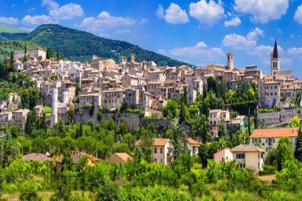 Spello Villa | Turquoise Apt City Center