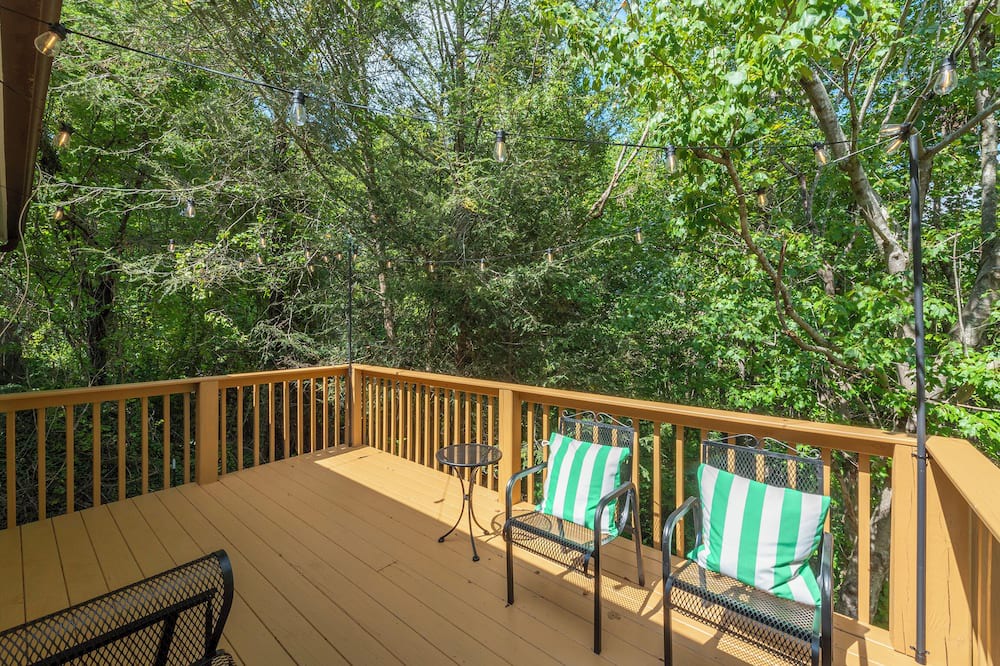 Asheville House | New! Cozy 2-Bedroom Home in Asheville - 10 min from Downtown!