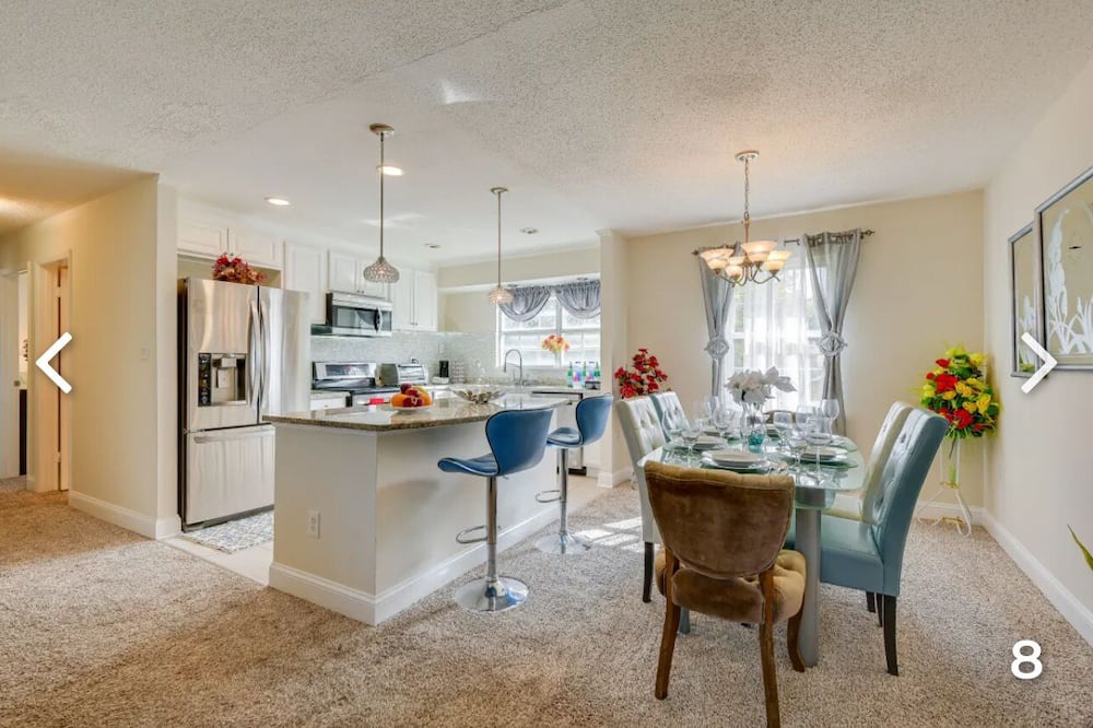 Fort Washington House | Pet friendly Spacious 5-bedroom house inFort Washington with free parking , WiFi