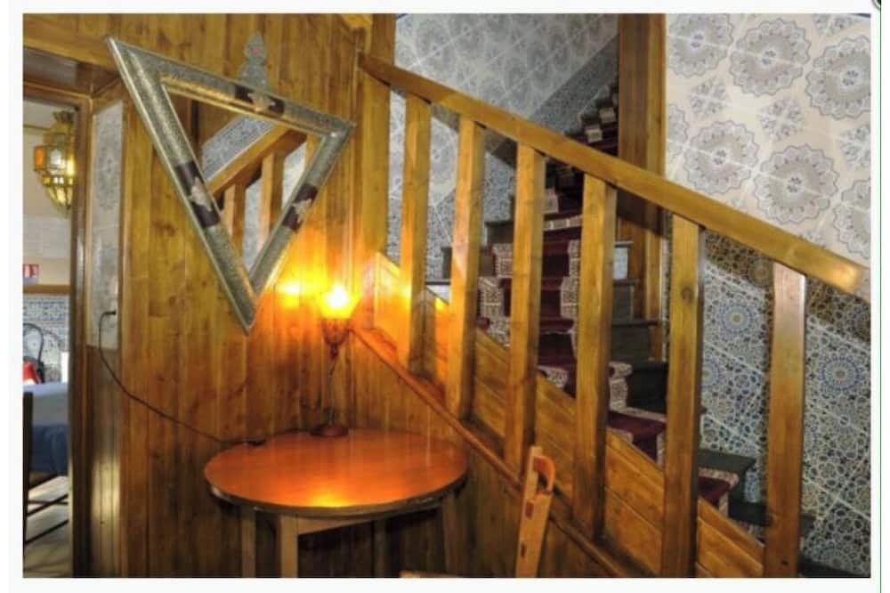 Arcis-sur-Aube Bed & Breakfast | Vrbo Property