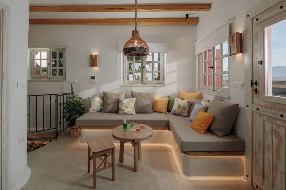 Vivlos House | Art Rustic Countryside Home