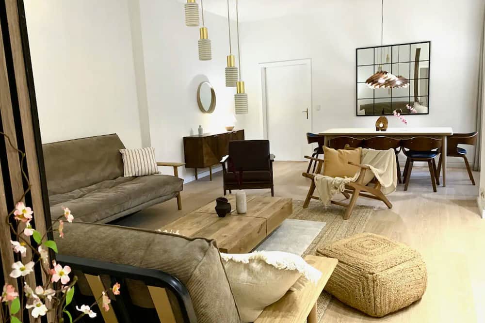 Kueps House | Modern Appartement met Wifi