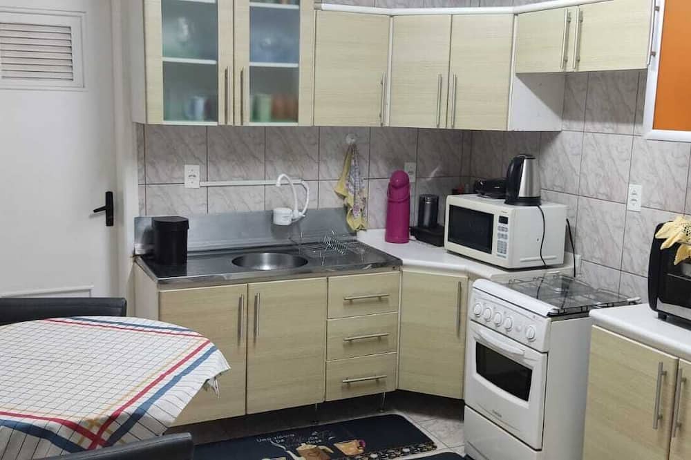 Passo dos Fortes Apartment | Aconchego DA LIZ