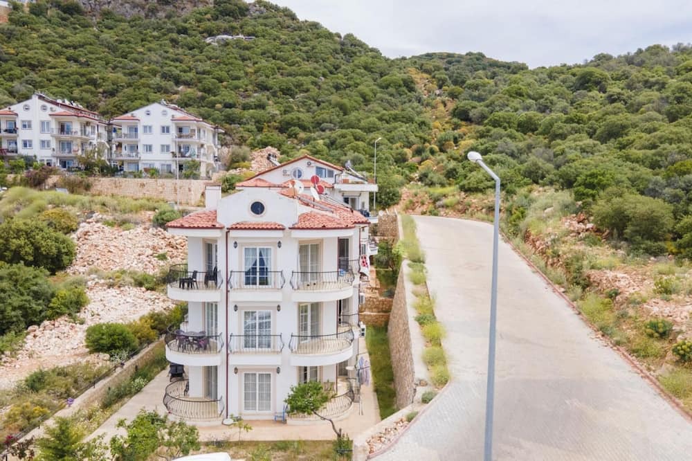 Kas Apartment | Cozy House with Sea and Nature View in Antalya