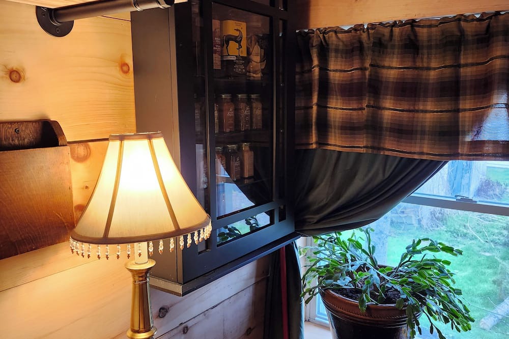 Cardinal Apartment | Rustic Studio Apartment in Cardinal, ON WiFi, AC, firetable & seasonal hot tub!