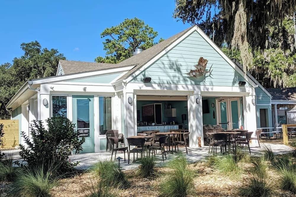 Port Royal Landing House | Waterfront Living - Just 3 Miles From Parris Island! 3 BR/2 Bathrooms, Sleeps 6