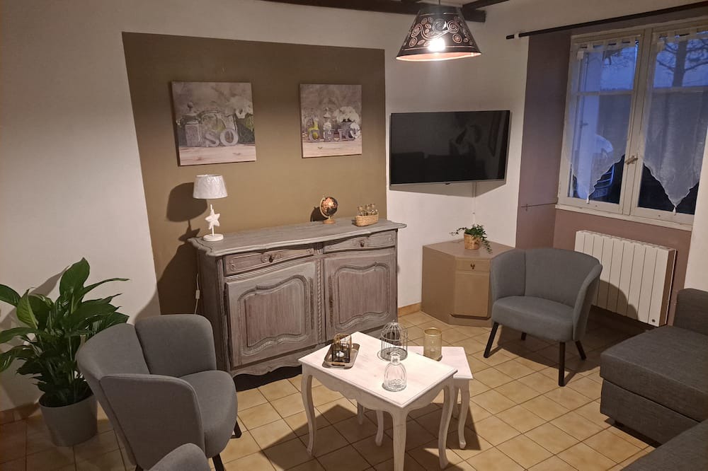 Le Pin House | Gîte "coquelicots" à la Campagne Pour 6-8 Personnes