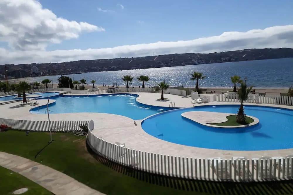 La Herradura Apartment | Habitacion Frente al mar en Hermoso Condominio Privado