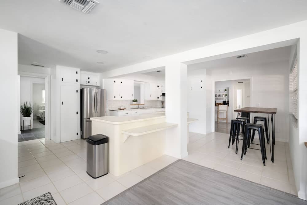 Vero Beach House | Ocean Breeze House near Vero Beach Airport