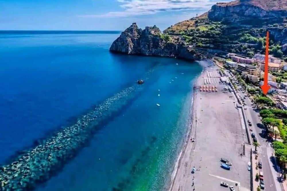 Sant'Alessio Siculo Apartment | apartment near taormina, sant'alessio siculo(me)