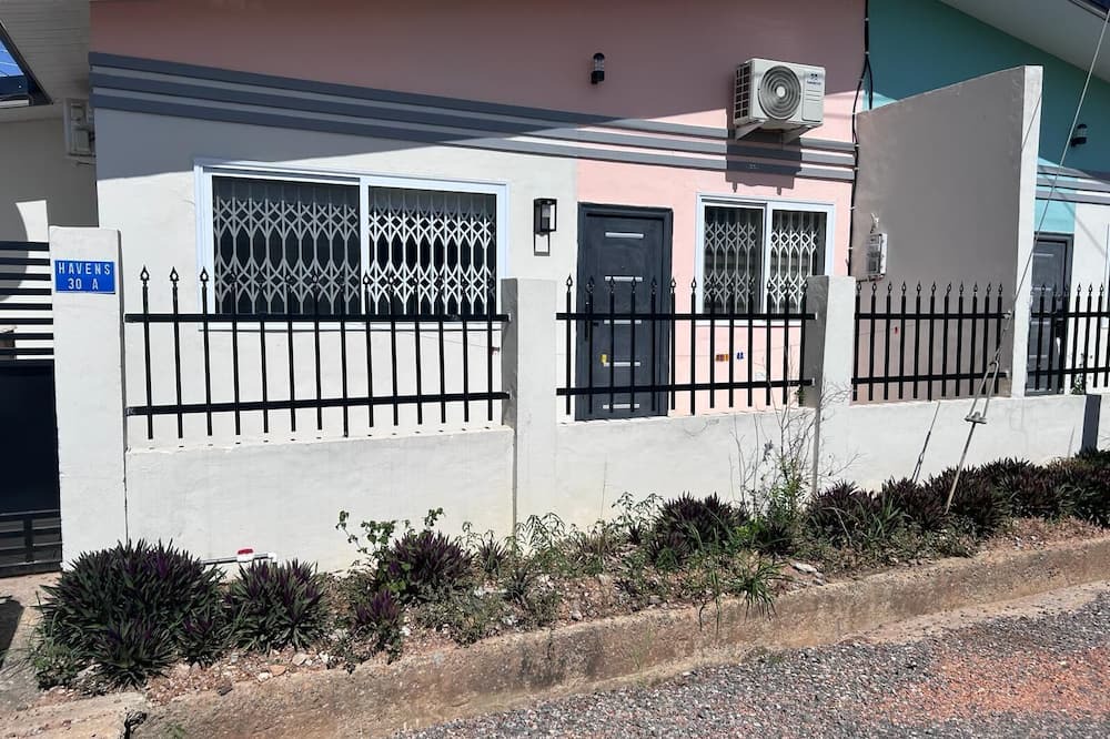 Kweiman House | Impeccable 1-Bed House in Kweiman Station/danfa
