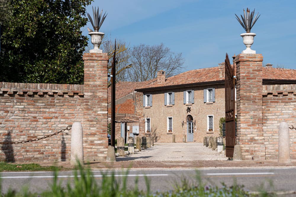 Francolino Bed & Breakfast | Casaforte La Bastide, Dimora Storica Luxury a Ferrara
