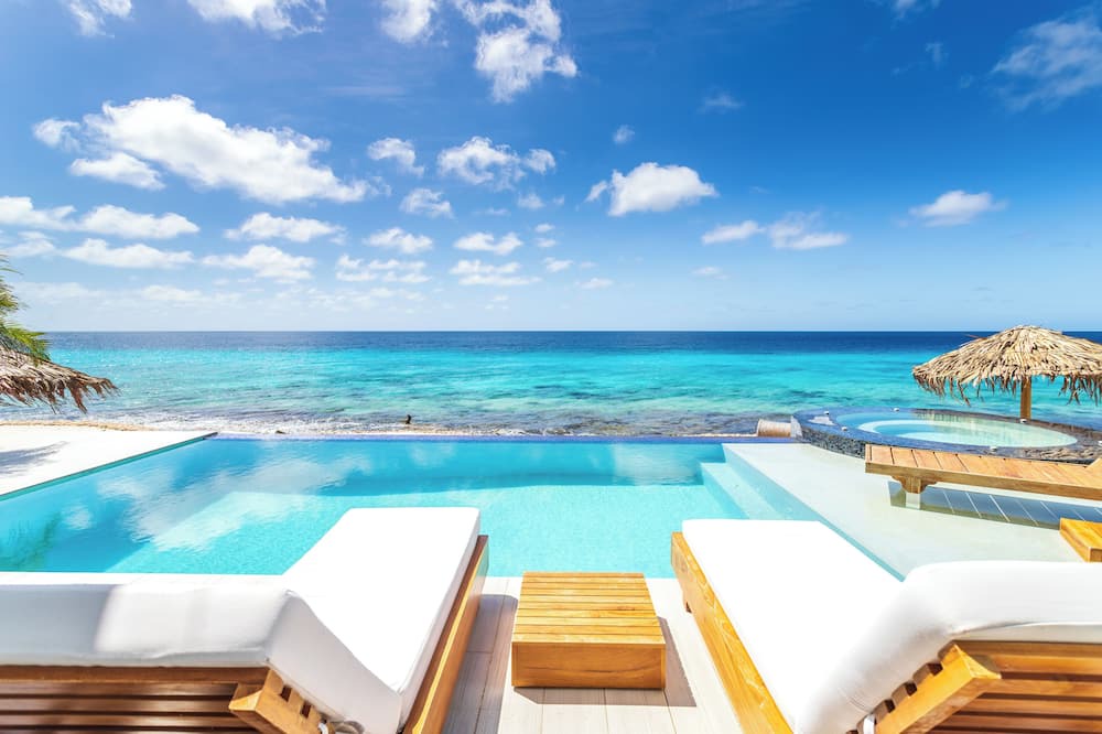 Kralendijk Villa | Ultra luxurious villa with the most amazing view!