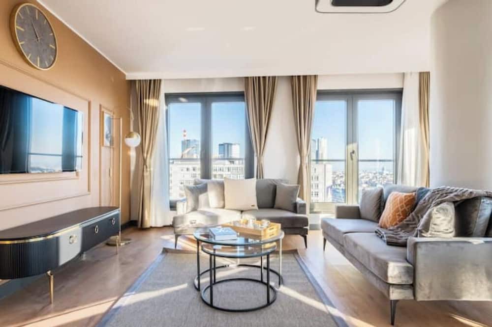 Kagithane Apartment | Juno - 3BD Fantastic Duplex Flat in a Residence