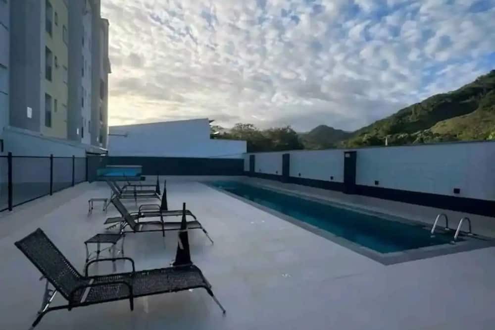 Umuarama Apartment | Apto Novo, No Centro de Ubatuba