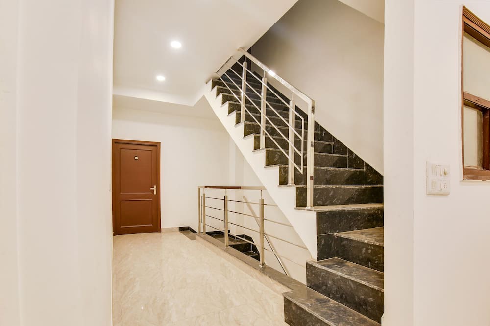 Ludhiana Hotel | OYO Baran Classic
