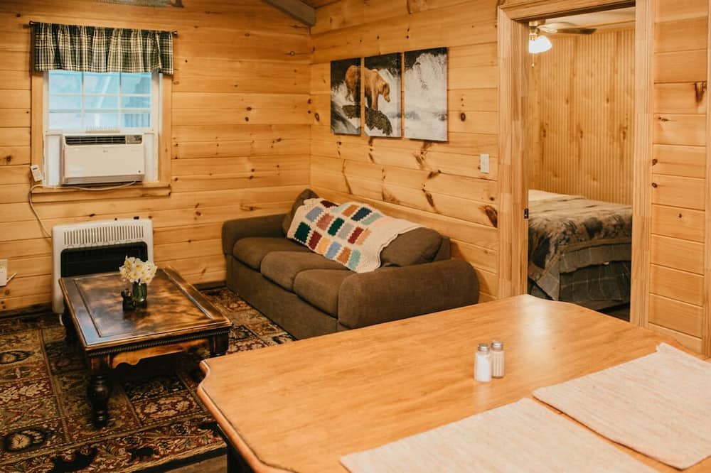 Pickens House | Cozy Cub Hideaway