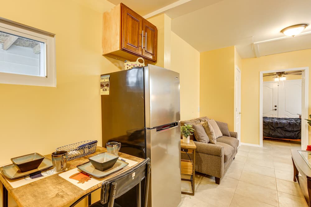 Poughkeepsie Apartment | Cozy Poughkeepsie Hideaway Near Hudson River!
