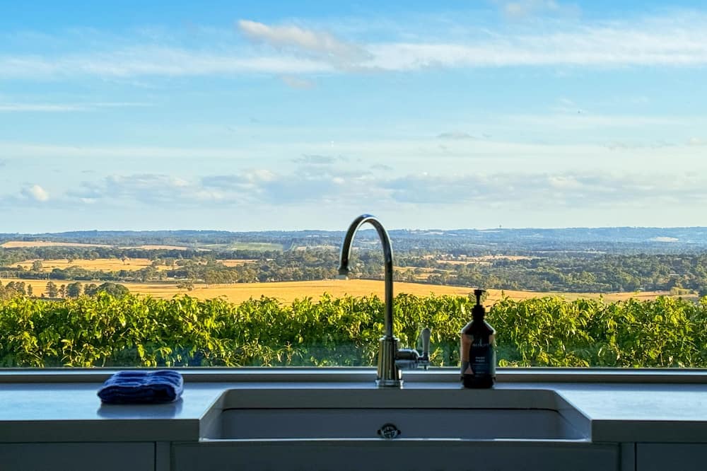 Mount Eliza House | Luxury Mt Eliza House Expansive Mountain View