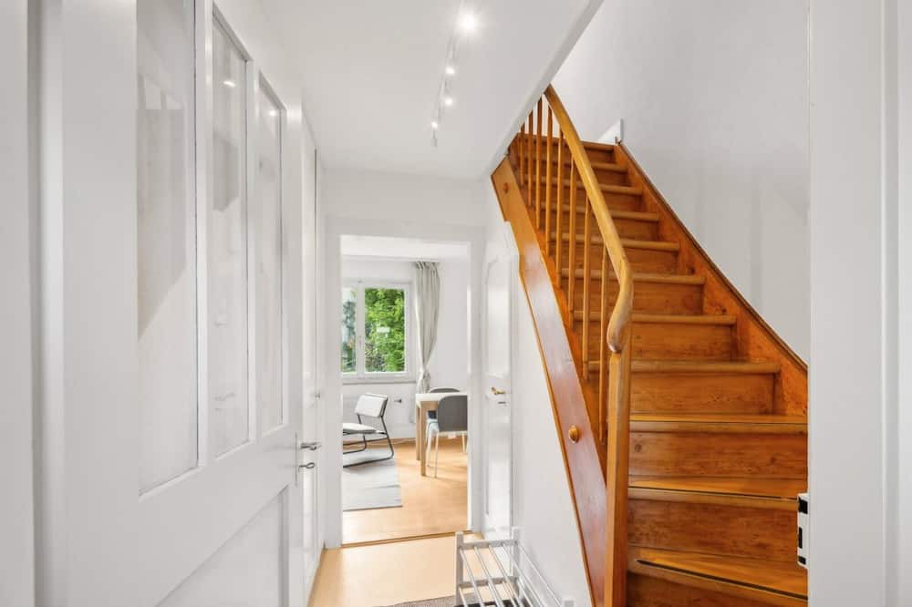 Wiedikon Apartment | Charming Home for Flexible Weekly/Monthly Rent